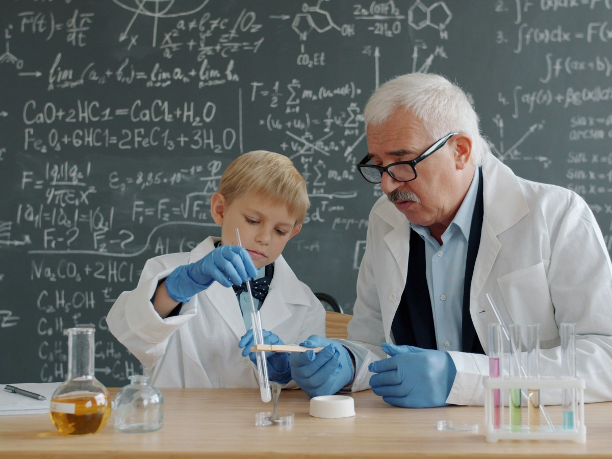 Making Science Fun at Home: Simple Ways to Inspire Curious&nbsp;Minds